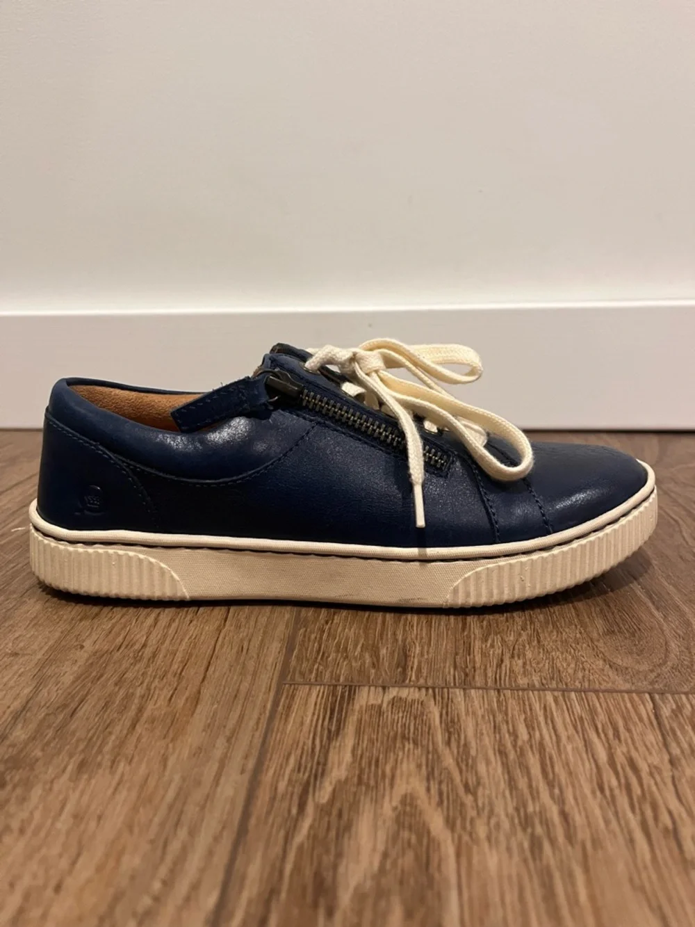 Born Paloma Leather Sneaker